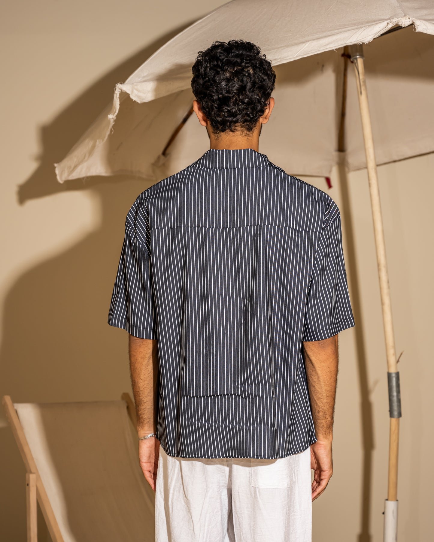 Black striped shirt(unisex)