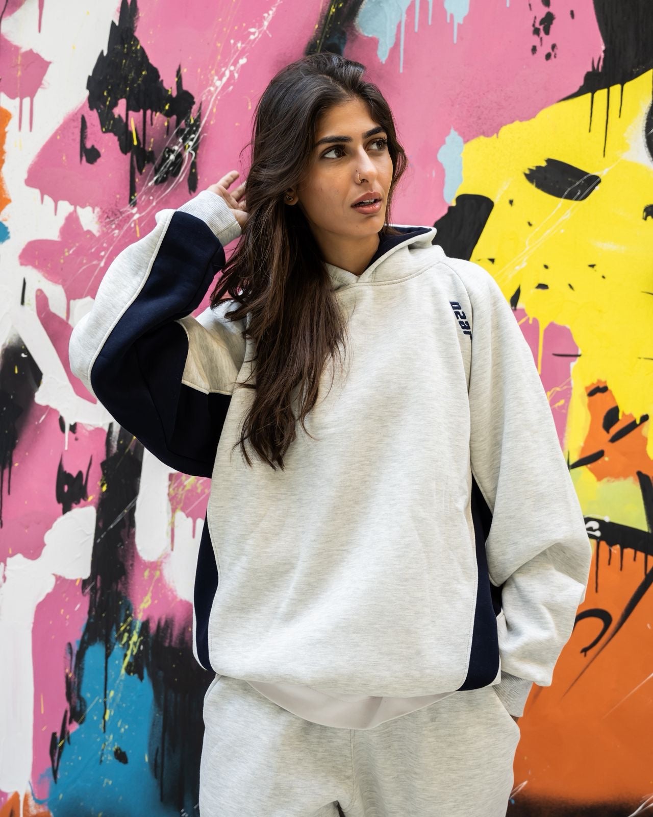 GREYNAVY HOODIE