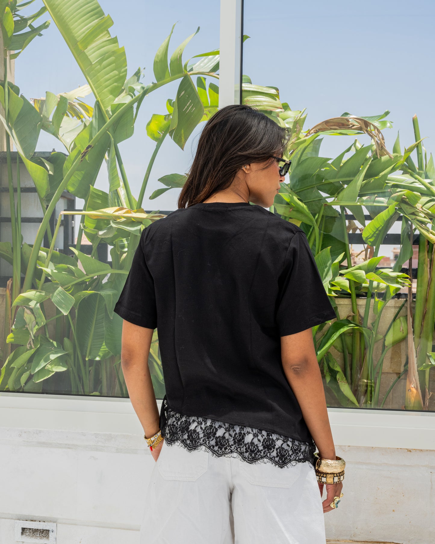 SHORT SLEEVE LACE-TEE - BLACK